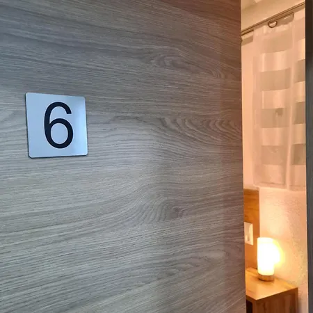 Wellandhome Aalen - 6 Rooms Kamer foto