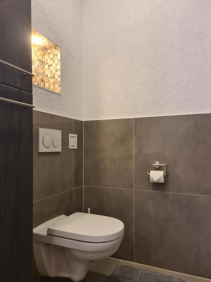 Wellandhome - 6 *
